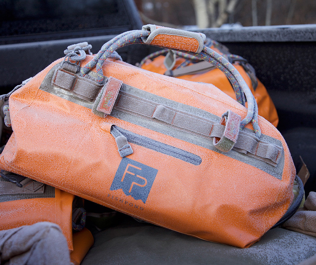Fishpond Thunderhead grand duffel submersible - orange NEUF Fishpond Thunderhead grand duffel submersible - orange NEUF